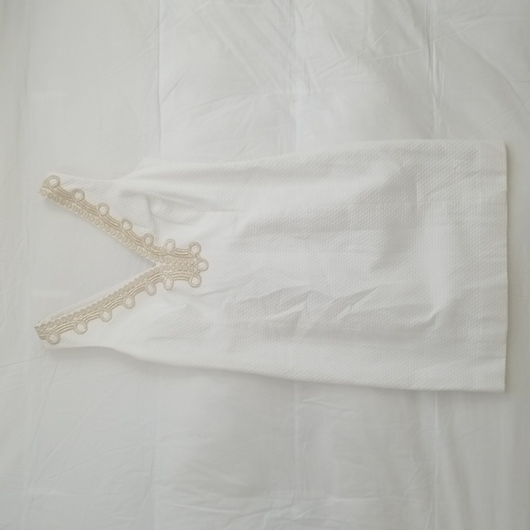 Lily Pulitzer White dress with gold embroidery SZ: 10